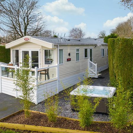 Noble Court Holiday Park Narberth Luaran gambar